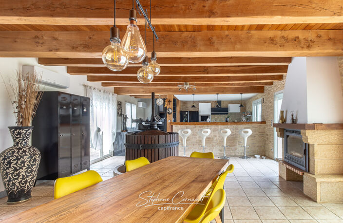 Maison de 185m² avec piscine — photo 3
