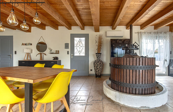 Maison de 185m² avec piscine — photo 4