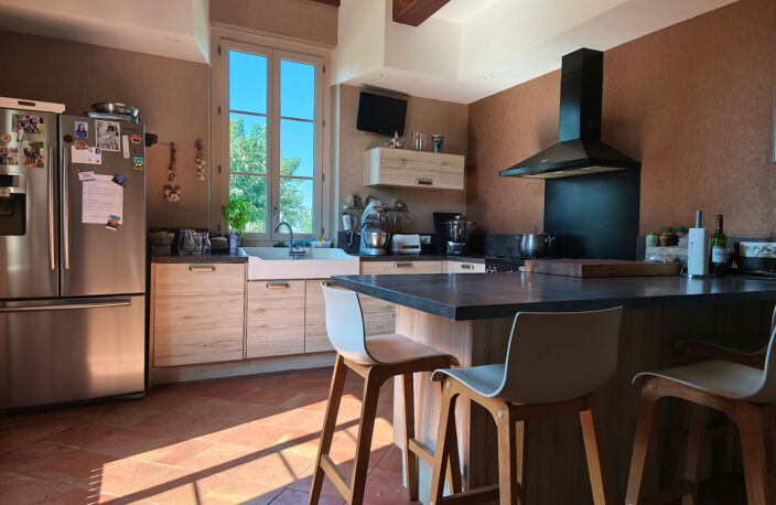 Maison de caractère, vue sur la vallée de la  Garonne, 11 pieces, CORDES TOLOSANNES (82) — photo 4