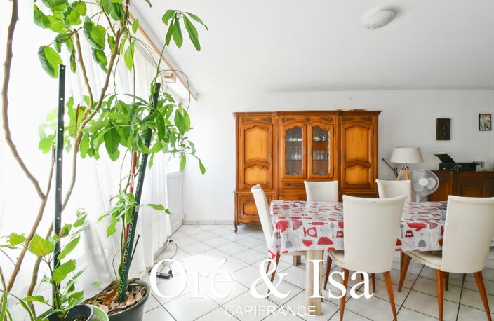 Maison en pierres à vendre 5 pièces SAINT CHRISTOPHE LE CHAUDRY (18) — photo 2