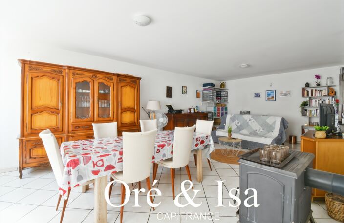Maison en pierres à vendre 5 pièces SAINT CHRISTOPHE LE CHAUDRY (18) — photo 3