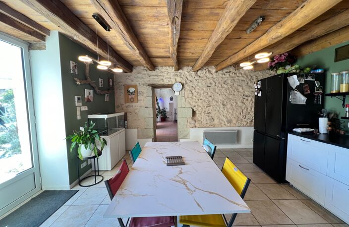 DEUX MAISONS RÉNOVÉES 150m² + 120m²– PARC DE 9 500 M² – À 20 MINUTES DE CHÂTELLERAULT — photo 4