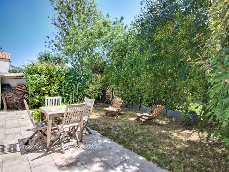 Maison à vendre 6 pièces LA ROCHELLE (17) Quartier Lafond, maison familiale de 5 chambres au calme — photo 1