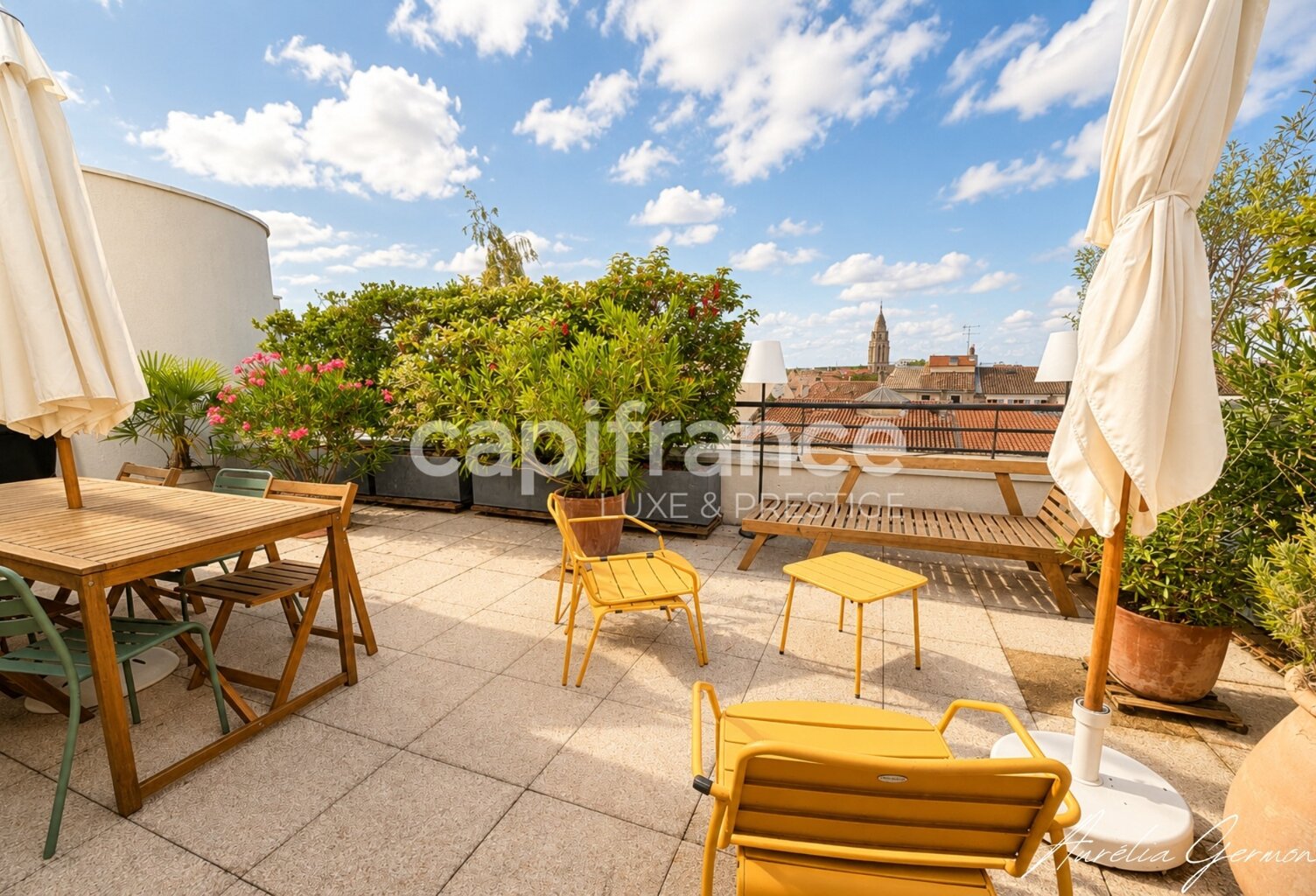 Bastide - Appartement de standing - 4 chambres - Terrasse - 2 stationnements — photo 1