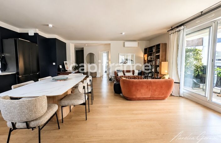 Bastide - Appartement de standing - 4 chambres - Terrasse - 2 stationnements — photo 3