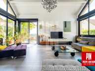 MAISON D'ARCHITECTE DE 5 CHAMBRES AVEC GRANDS VOLUMES ET JARDIN EXOTIQUE — photo 4