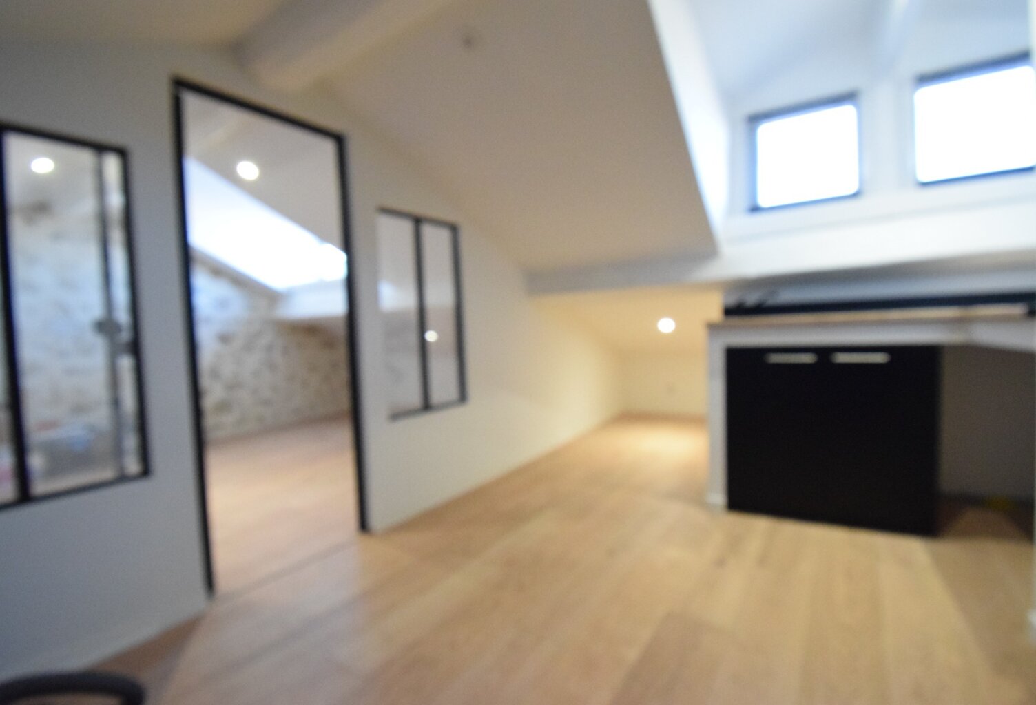 Appartement à vendre 2 pièces dernier étage — photo 1
