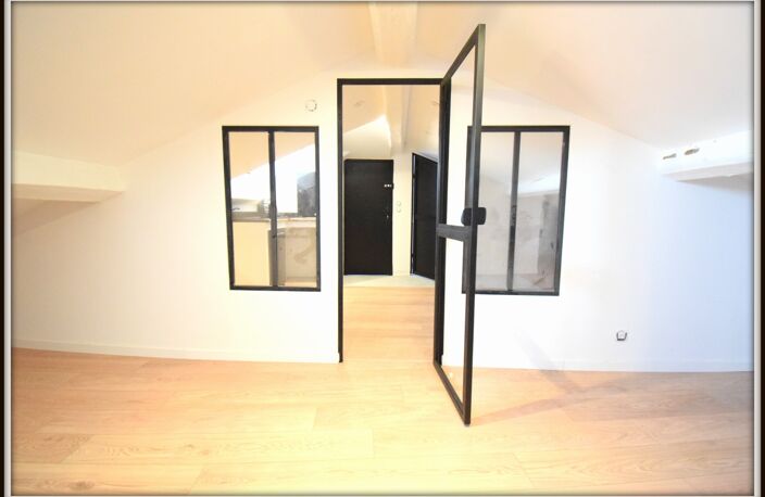 Appartement à vendre 2 pièces dernier étage — photo 3