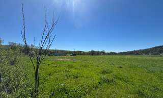 Terrain  2229 m² à vendre à Cubjac-Auvézère-Val d'Ans (24640)