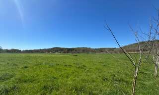 Terrain  1891 m² à vendre à Cubjac-Auvézère-Val d'Ans (24640)