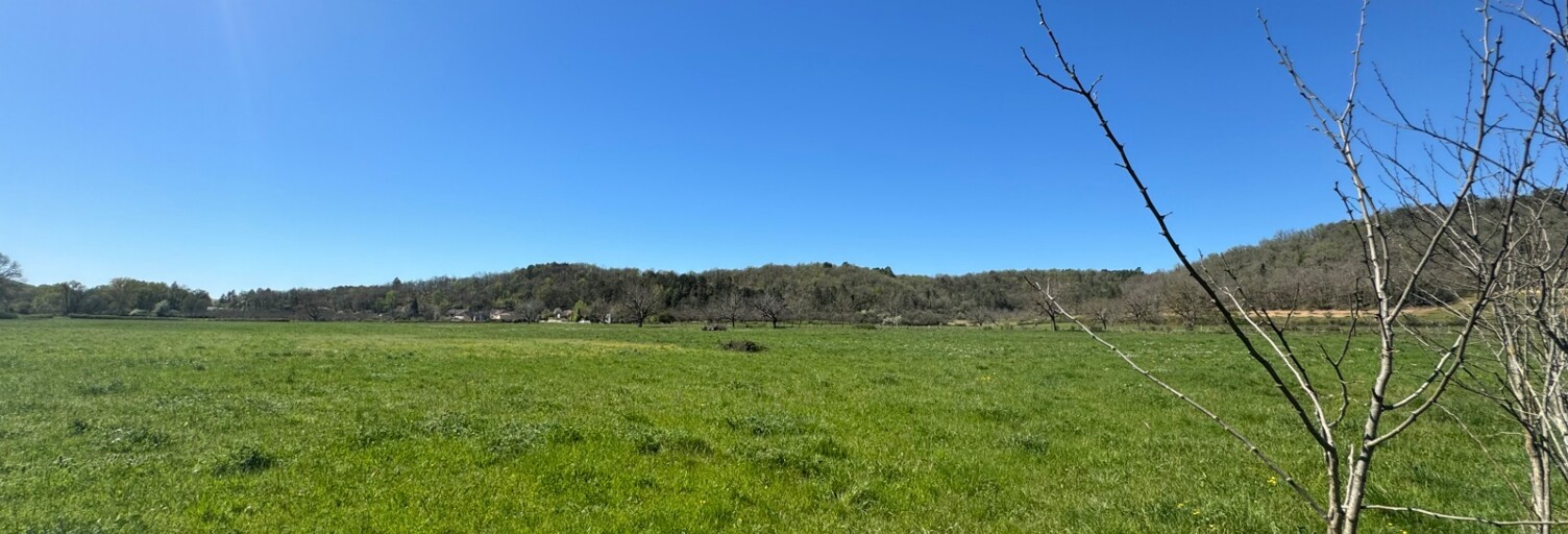 Terrain  1891 m² à vendre à Cubjac-Auvézère-Val d'Ans (24640)