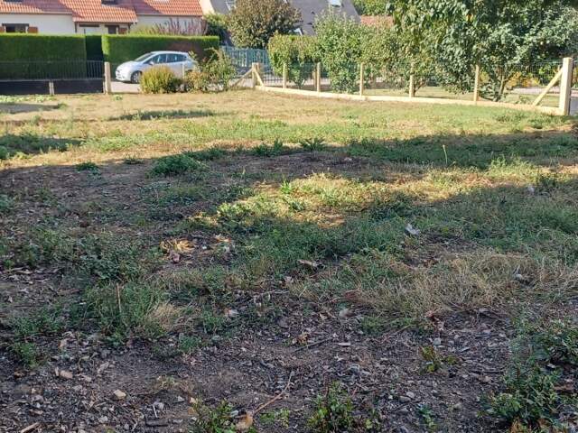 Terrain constructible à vendre à YEBLERON (76) — photo du bien