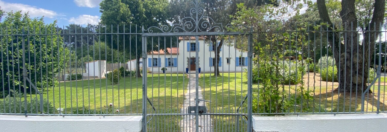 Maison 7 Pièces 256 m² à vendre à Challans (85300)