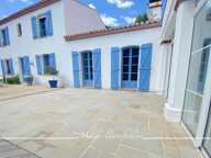 Maison à vendre 7 pièces CHALLANS (85), maison 4 chambres avec véranda, espace détente +piscine, terrain clos de 4730 m2 — photo 4