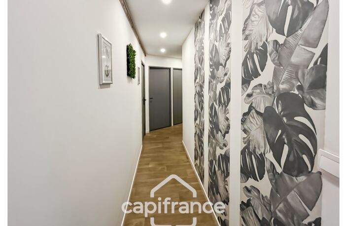 Appartement 5 pièces  (47) — photo 3