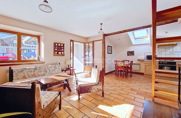 Appartement à vendre 3 pièces LES CONTAMINES MONTJOIE (74) — photo 2