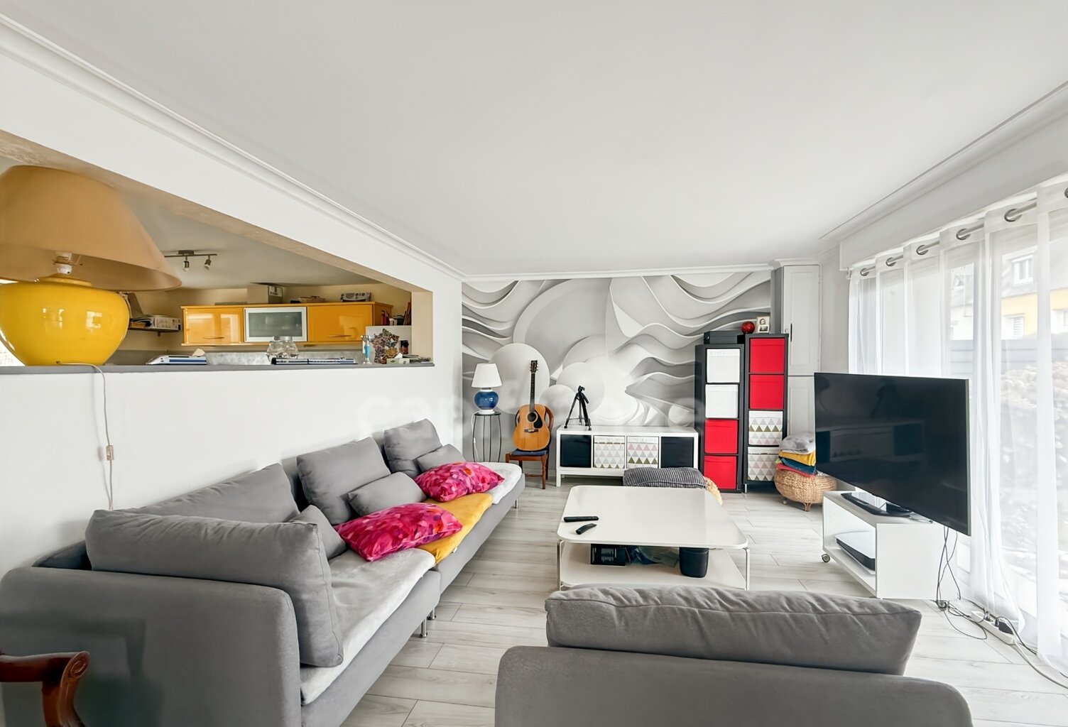 LE RELECQ-KERHUON – À DEUX PAS DE LA MER, UNE MAISON FAMILIALE AUX BEAUX VOLUMES — photo 1