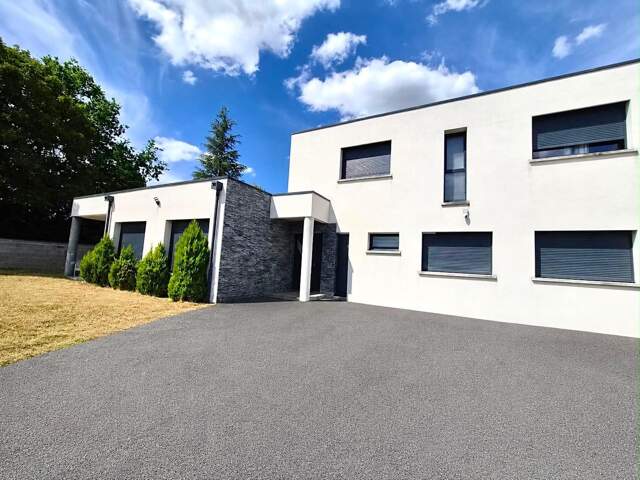 SUBLIME MAISON CONTEMPORAINE  JOUE LES TOURS (37) — photo du bien