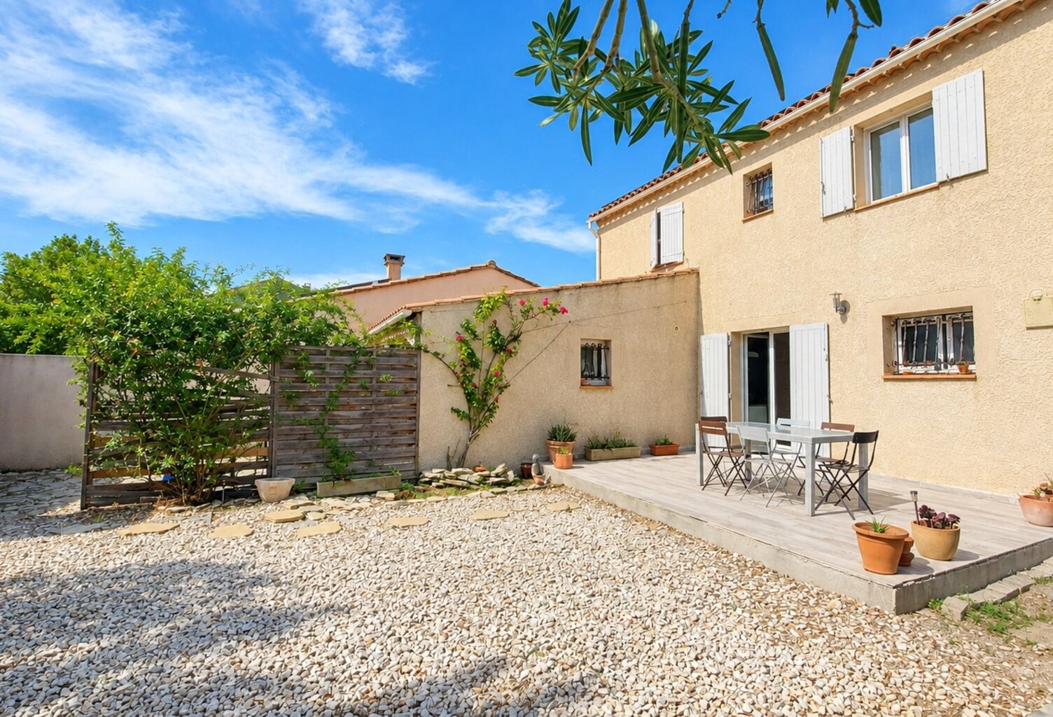 Maison à vendre 4 pièces avec studio indépendant, garage et jardin – Châteaurenard — photo 1