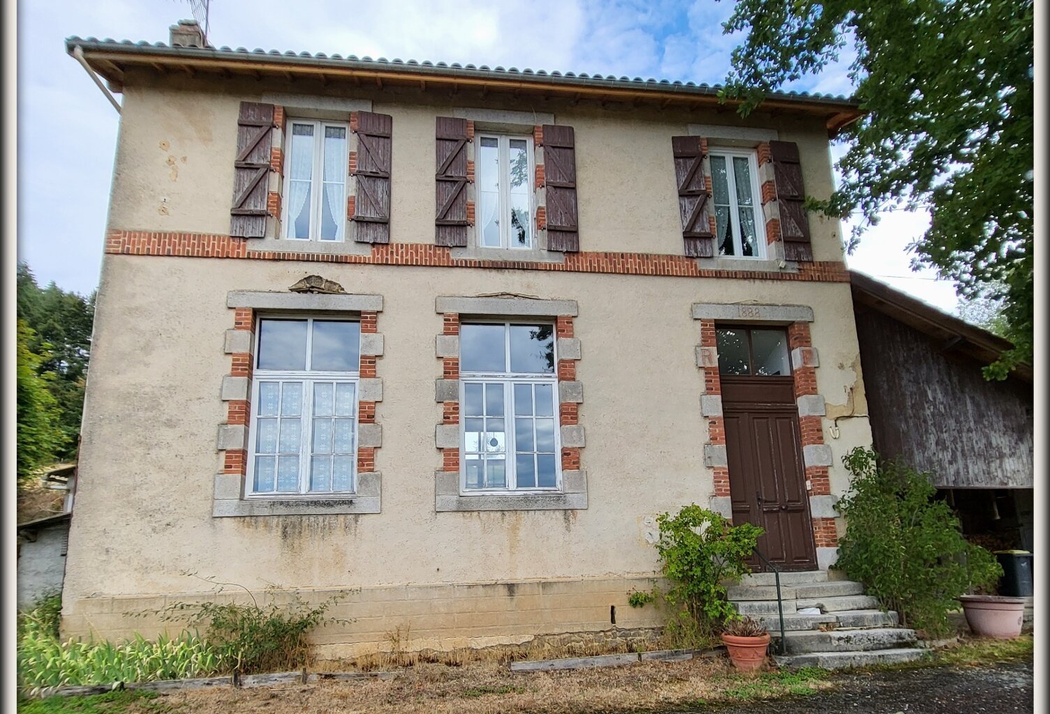 Maison à vendre 5 pièces CELLES SUR DUROLLE (63) — photo 1