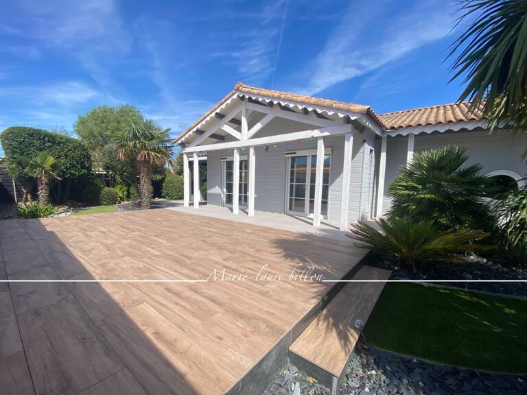 Maison à vendre 5 pièces SAINT HILAIRE DE RIEZ (85), plain pied 3 chambres+garage+jardin clos, à 300 M de la plage — photo 1
