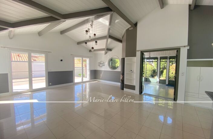 Maison à vendre 5 pièces SAINT HILAIRE DE RIEZ (85), plain pied 3 chambres+garage+jardin clos, à 300 M de la plage — photo 5