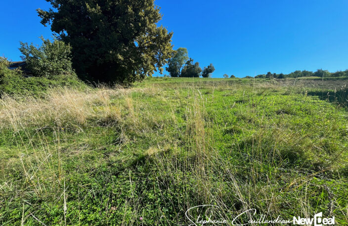 TERRAIN DE 825 m² VIABILISÉ À GRÉSY SUR AIX — photo 4