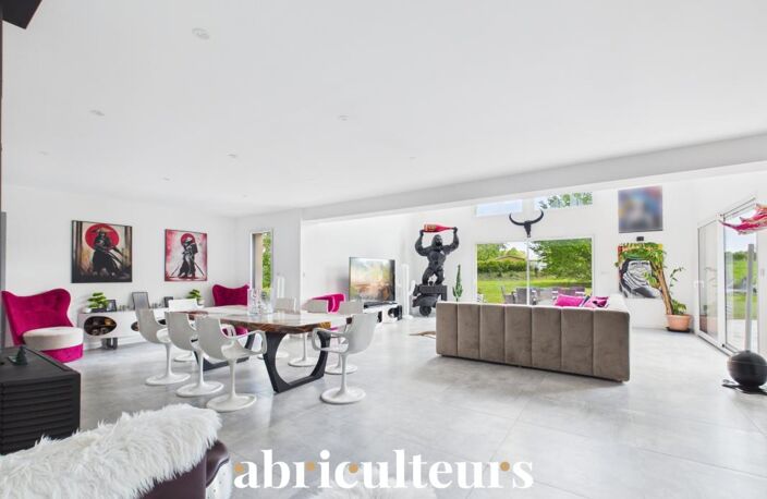 Maison d’architecte de plain-pied récente avec vue panoramique sur la nature environnante en vente à Vaugrigneuse (91640) — photo 4