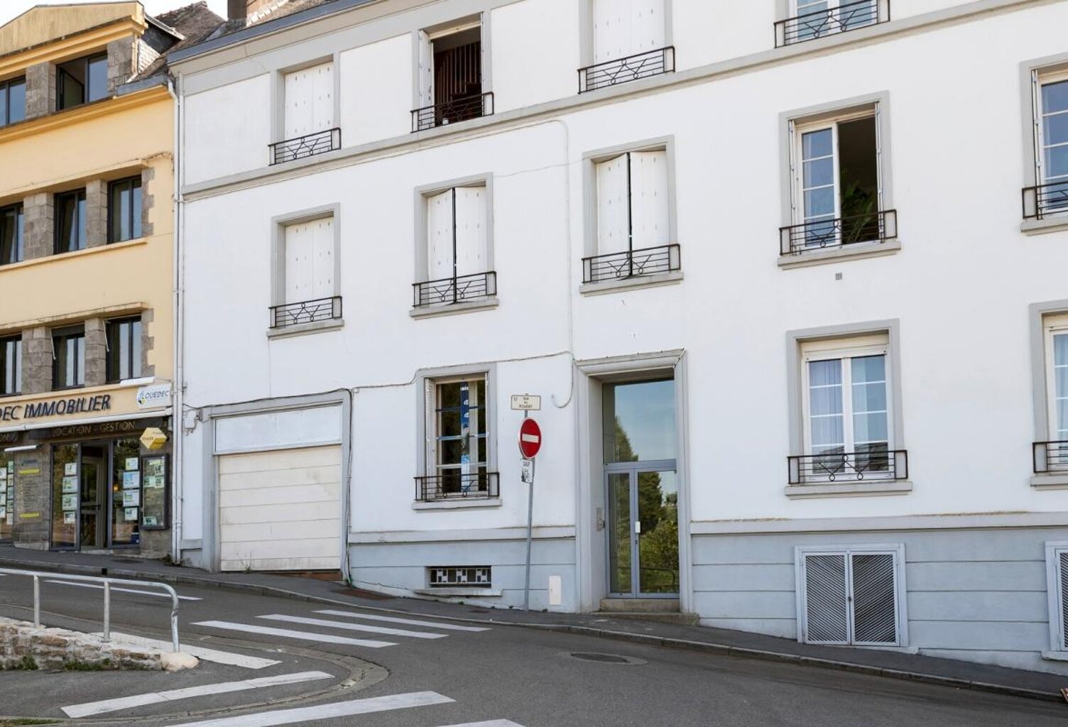 Bureaux en copropriété - 170 m² - Quimper (29) — photo 1
