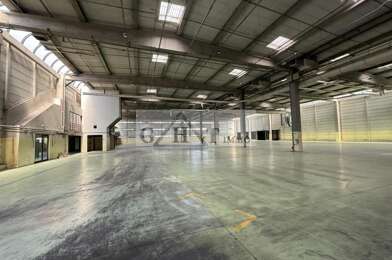 Local industriel  27500 €