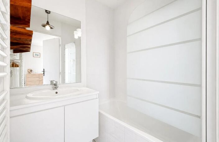 CHÂTILLON – quartier Brossolette – Vieux Bourg – Malraux – 2 PIÈCES DE 45,92 M² AVEC BALCON, PARKING ET ASCENSEUR — photo 3