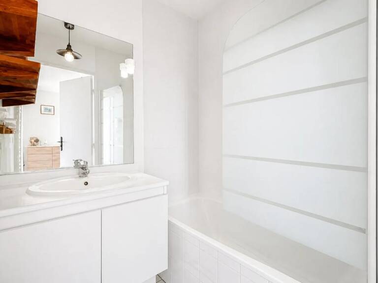 CHÂTILLON – quartier Brossolette – Vieux Bourg – Malraux – 2 PIÈCES DE 45,92 M² AVEC BALCON, PARKING ET ASCENSEUR — photo 1