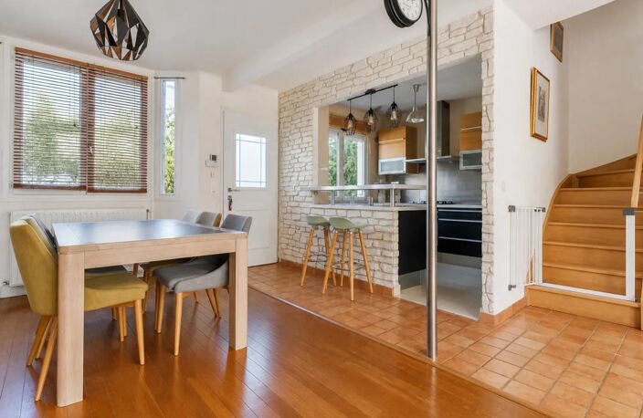 Maison de 5 pièces de 135 m²  situé à Igny — photo 4