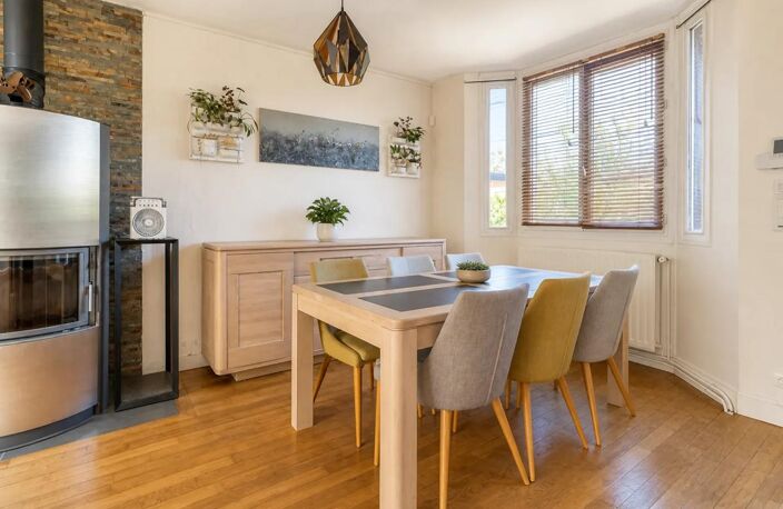 Maison de 5 pièces de 135 m²  situé à Igny — photo 5