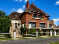 Maison de 9 pièces de 303m² à Guilly — photo 2