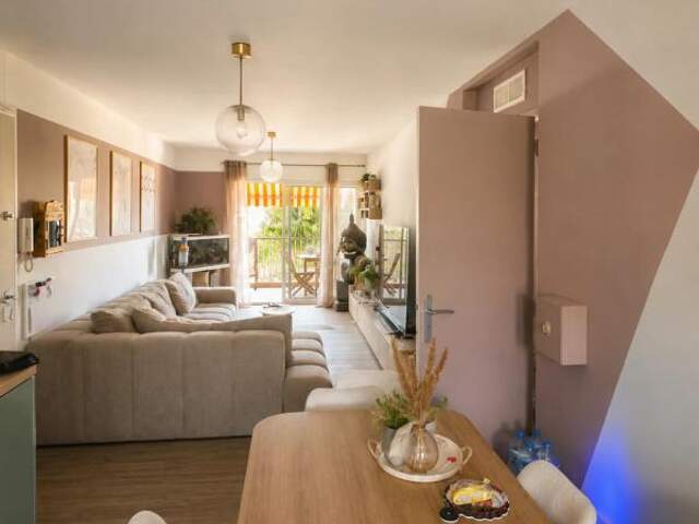 Appartement de 3 pièces de 61  m² à Six-Fours-les-Plages — photo du bien