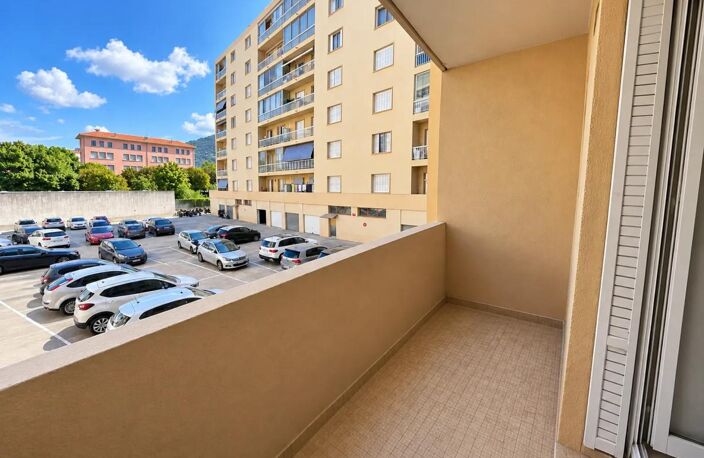 Bel appartement 4 pièces traversant de 82m2 avec à Nice Pasteur — photo 4