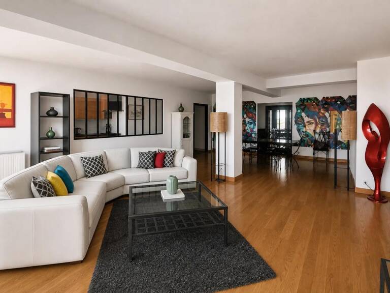 Appartement de 6 pièces de 180 m² à Épernon — photo 1