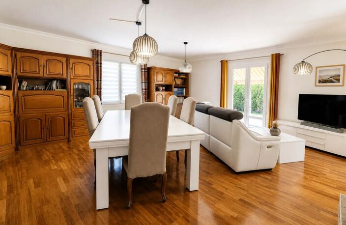 Aubres – Plain‑pied de 146 m² avec vue unique — photo 4
