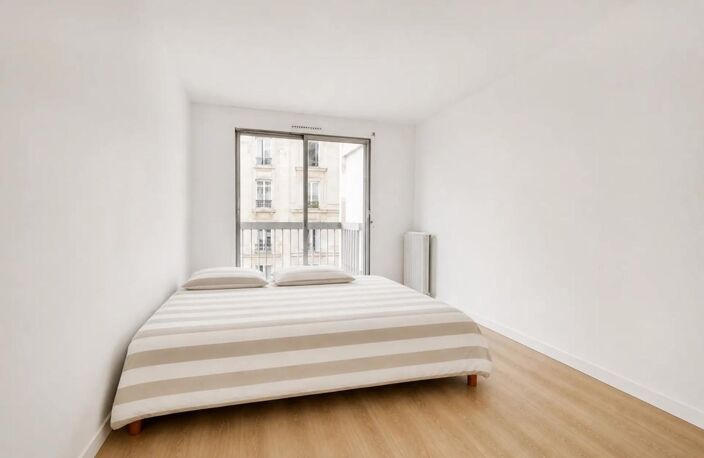 Appartement de 4 pièces de 92 m² près de Levallois-Perret — photo 4