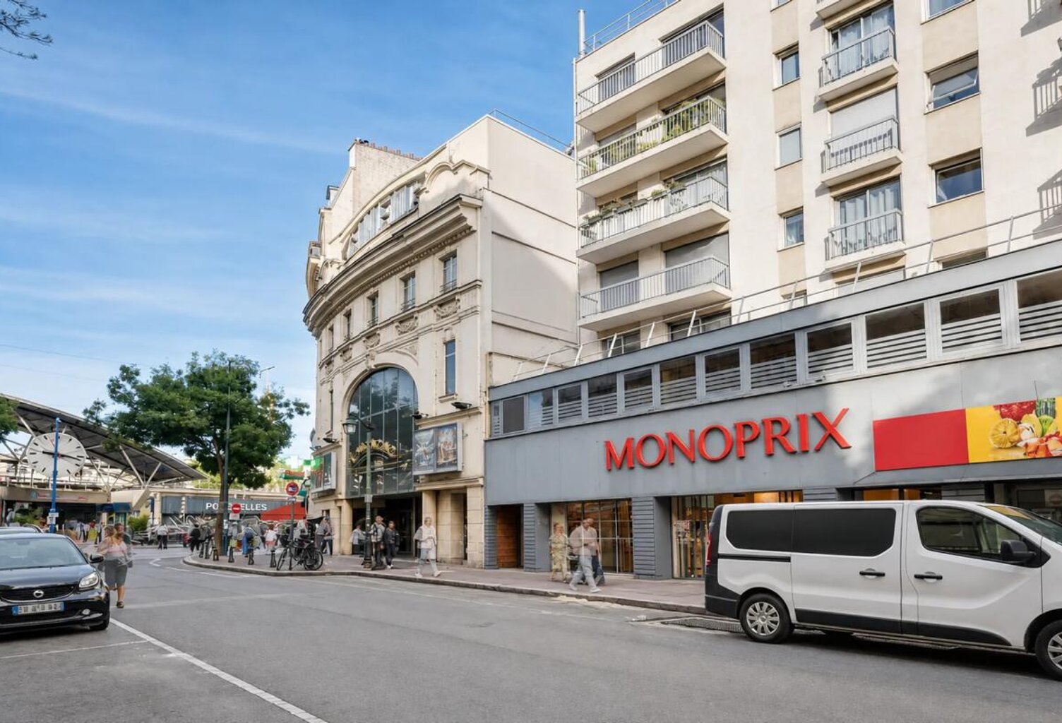Appartement de 4 pièces de 92 m² près de Levallois-Perret — photo 1