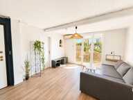 Appartement À Vendre T2 proche remparts avec terrasse et cave — photo 3