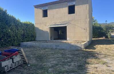 Maison à terminer hors d'eau - À Vendre — photo du bien