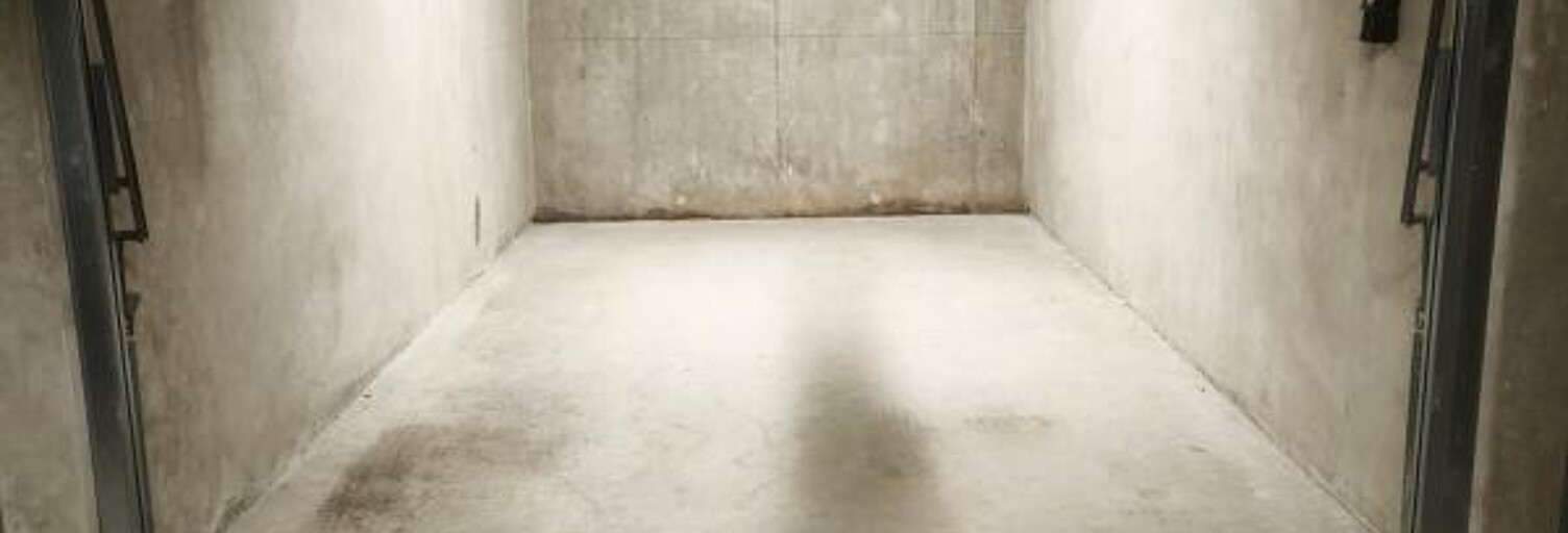 Commerce  17 m² à louer à Saint-Mandrier-sur-Mer (83430)