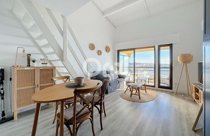 Appartement À Vendre 2 pièces 40 m2 dernier étage rénové vue mer — photo 4