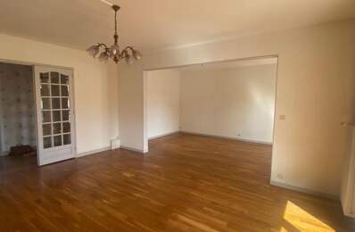 Appartement À Vendre — photo du bien