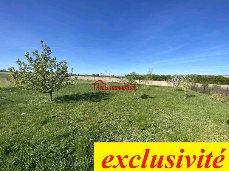 Terrain à construire  905 m²  — photo 1