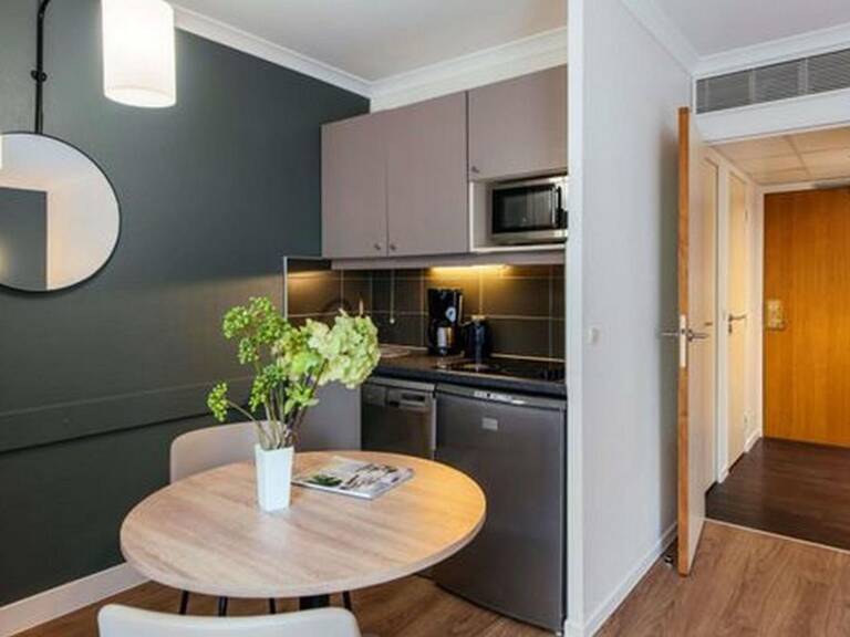 Courbevoie : Idéal investissement locatif — photo 1