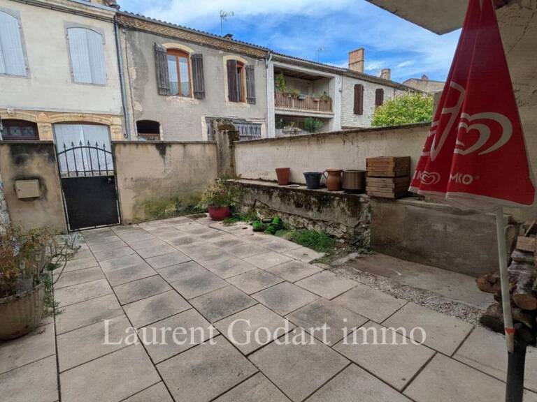Maison de village en pierre avec 5 chambres et cour — photo 1