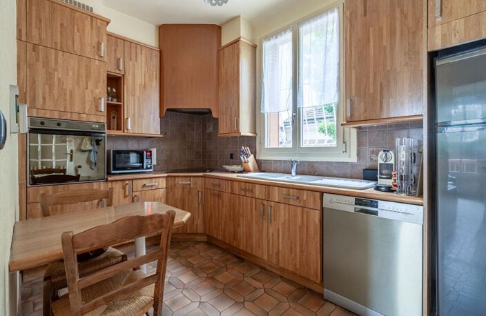 Maison de 8 pièces  quartier de la chataigneraie (s) 151 m2 — photo 3
